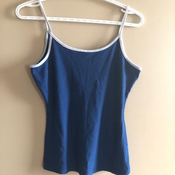 Blue tank top - Picture 2 of 3